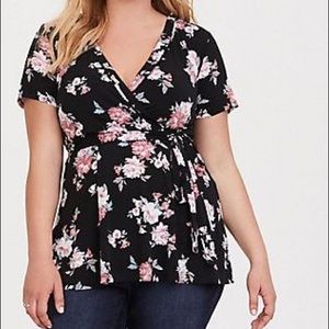 Rosey wrap top